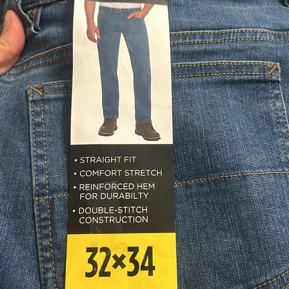Kirklands signature men’s jeans straight fit 32x34 NWT - Picture 2 of 3